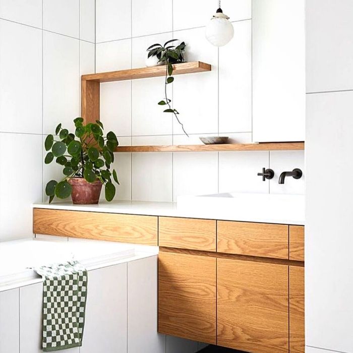 Free Photo | Japanese aesthetic with pot and fans Free Photo | Japanese aesthetic with pot and fans